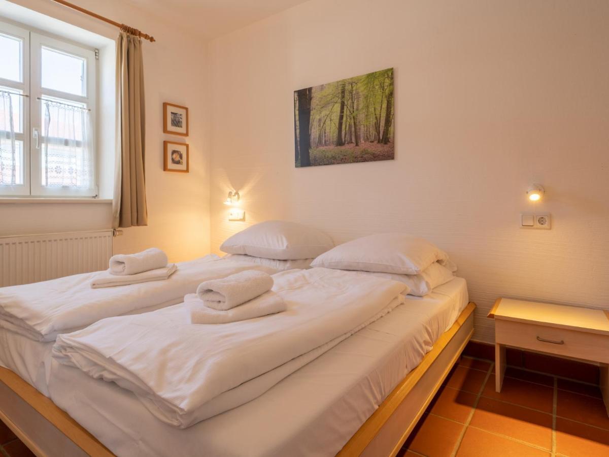 Feriendorf Rugana - Komfort Appartement Mit 1 Schlafzimmern Und Terrasse D29 Dranske Kültér fotó