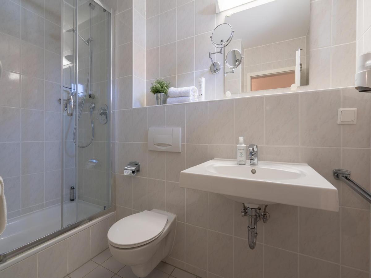 Feriendorf Rugana - Komfort Appartement Mit 1 Schlafzimmern Und Terrasse D29 Dranske Kültér fotó